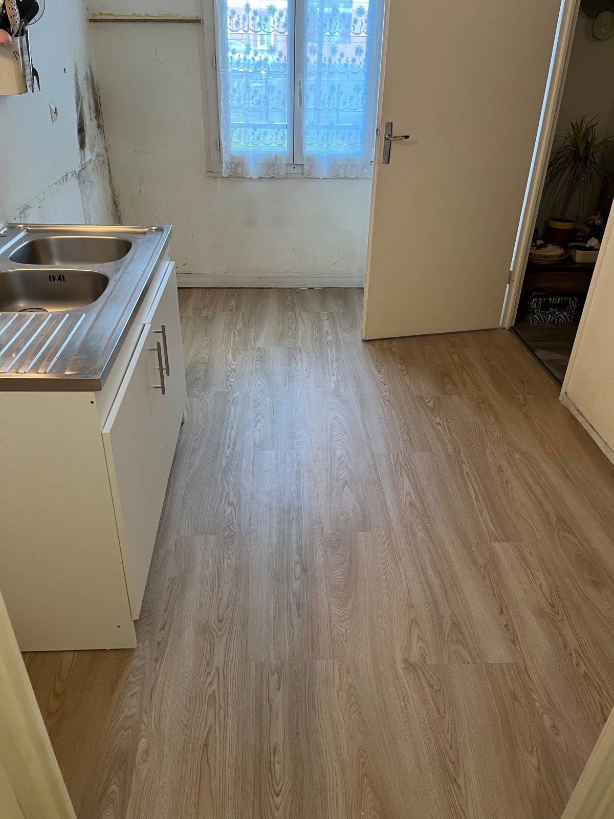 Revêtement de sol cuisine sur le secteur de Rouen 