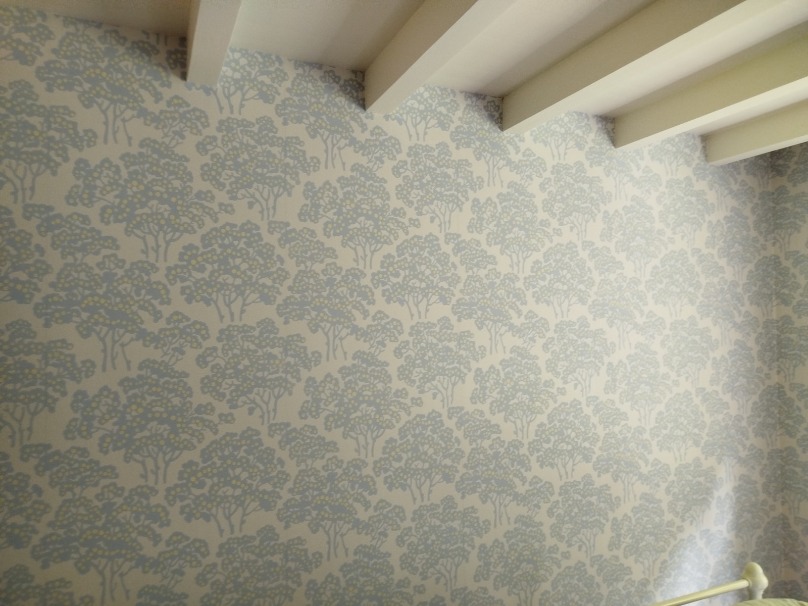 pose de revêtement mural ou de papier peint déco sur l'agglomération de Rouen