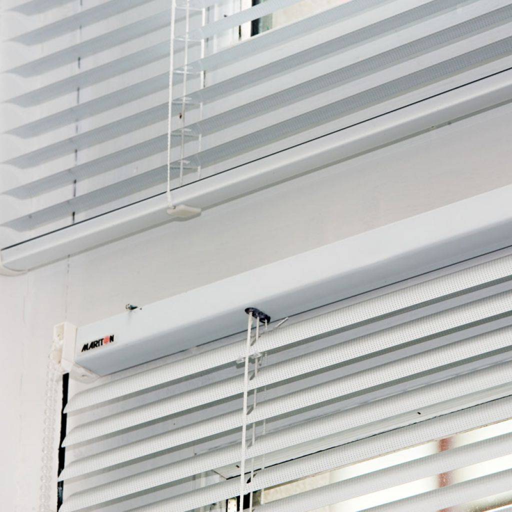 Pose d'un store Vénitien en alu laqué à Bois-Guillaume