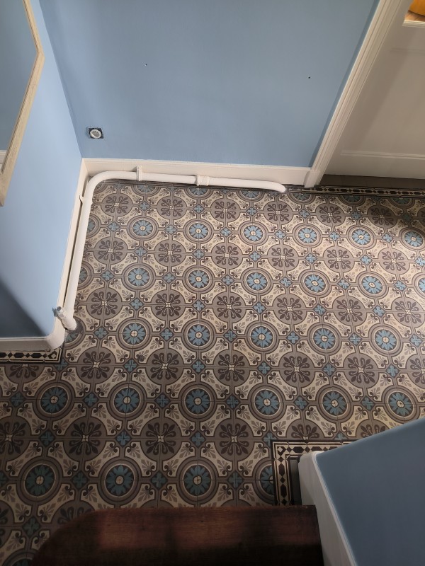 travaux de peinture et décoration pour une entrée et un escalier sur la commune de Rouen