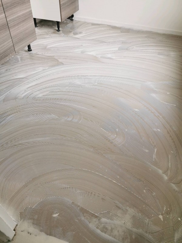 Changement de revêtement de sol pour un logement à Rouen