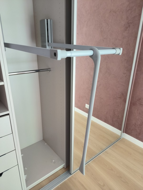 Agencement d'un dressing sur mesure dans un appartement sur Bois-Guillaume à côté de Rouen 76