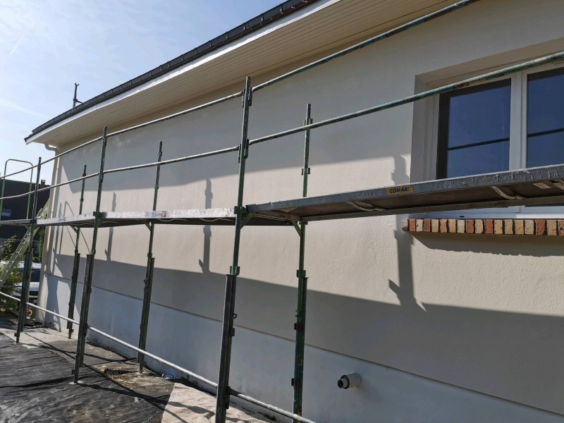 Réfection de façade suite à un agrandissement sur la commune d'Eslettes