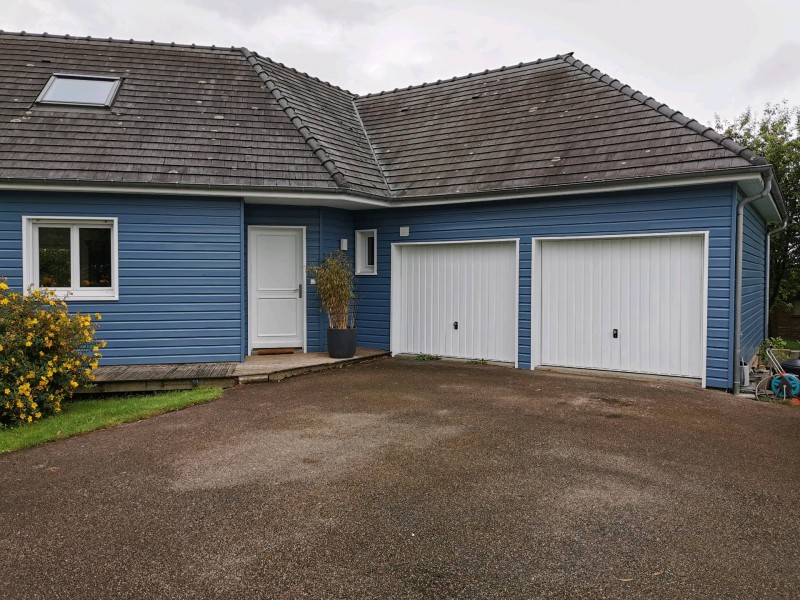 Réfection d'une façade en clin sur la commune de Saint-Jean du Cardonnay