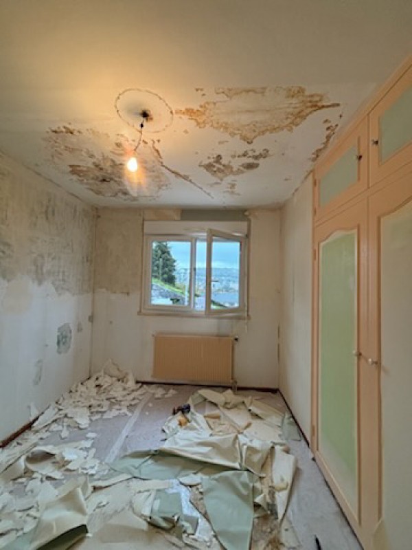 rénovation d'une chambre après un sinistre dégât des eaux sur la commune de Maromme