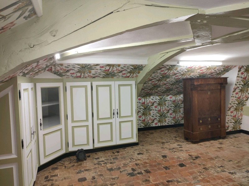 Aménagement d'un grenier en bibliothèque salle de lecture sur le secteur de Rouen