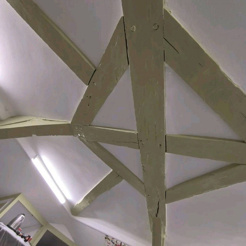 Aménagement d'un grenier en bibliothèque salle de lecture sur le secteur de Rouen