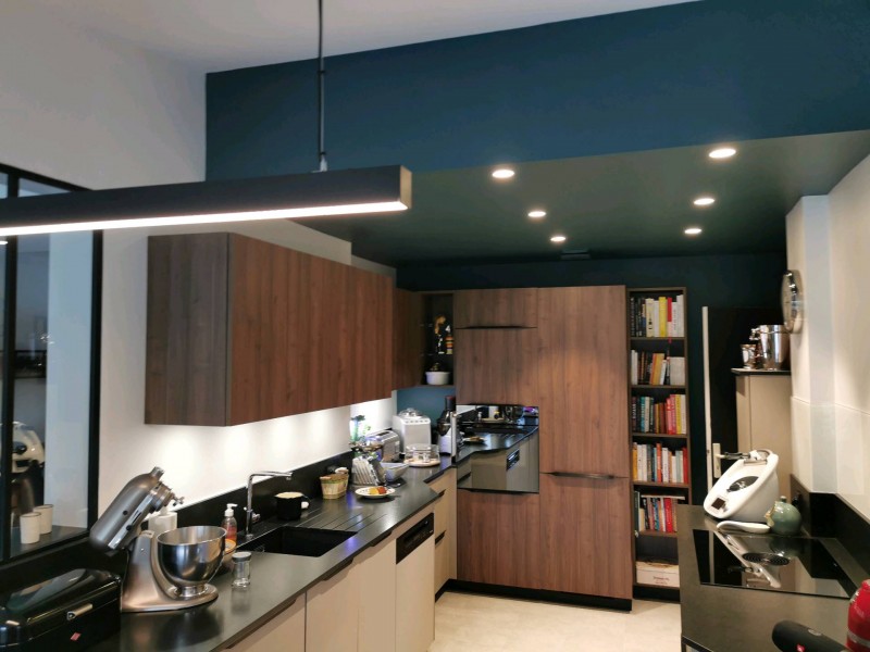 Travaux de peinture et de revêtement de sol pour une cuisine à Duclair