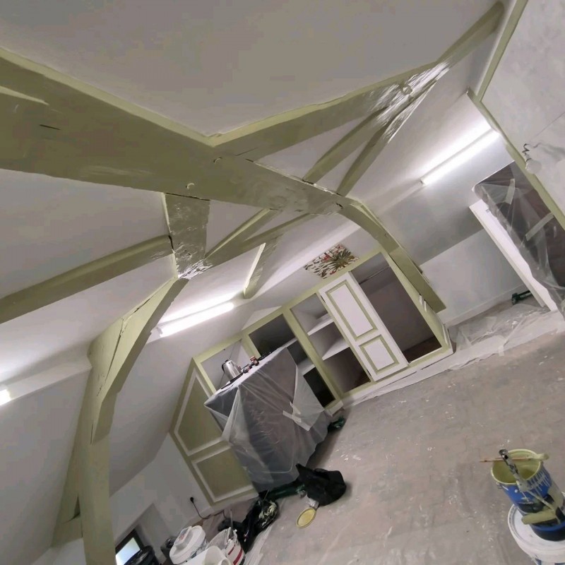 Aménagement d'un grenier en bibliothèque salle de lecture sur le secteur de Rouen