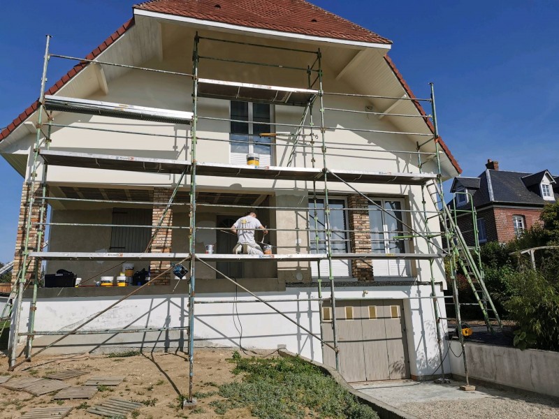 Réfection de façade suite à un agrandissement sur la commune d'Eslettes