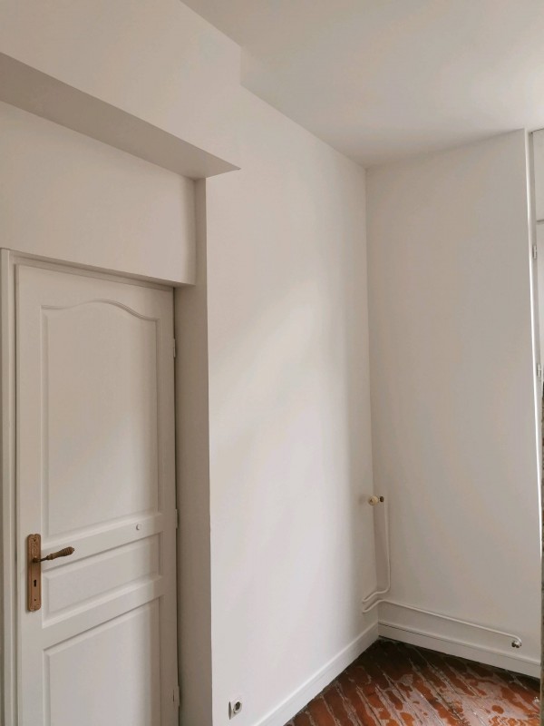 Remise en état de la peinture d'un appartement avant une mise en location à Rouen 76